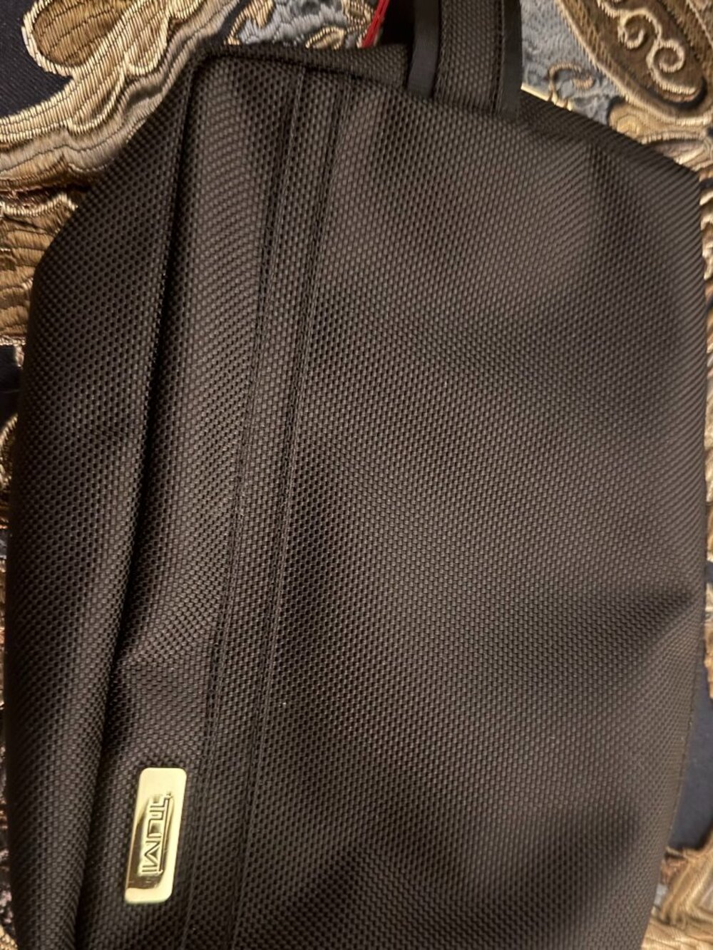 Tumi Travel Accessory Bag Medium in Black/Gold - Brand New with Tags